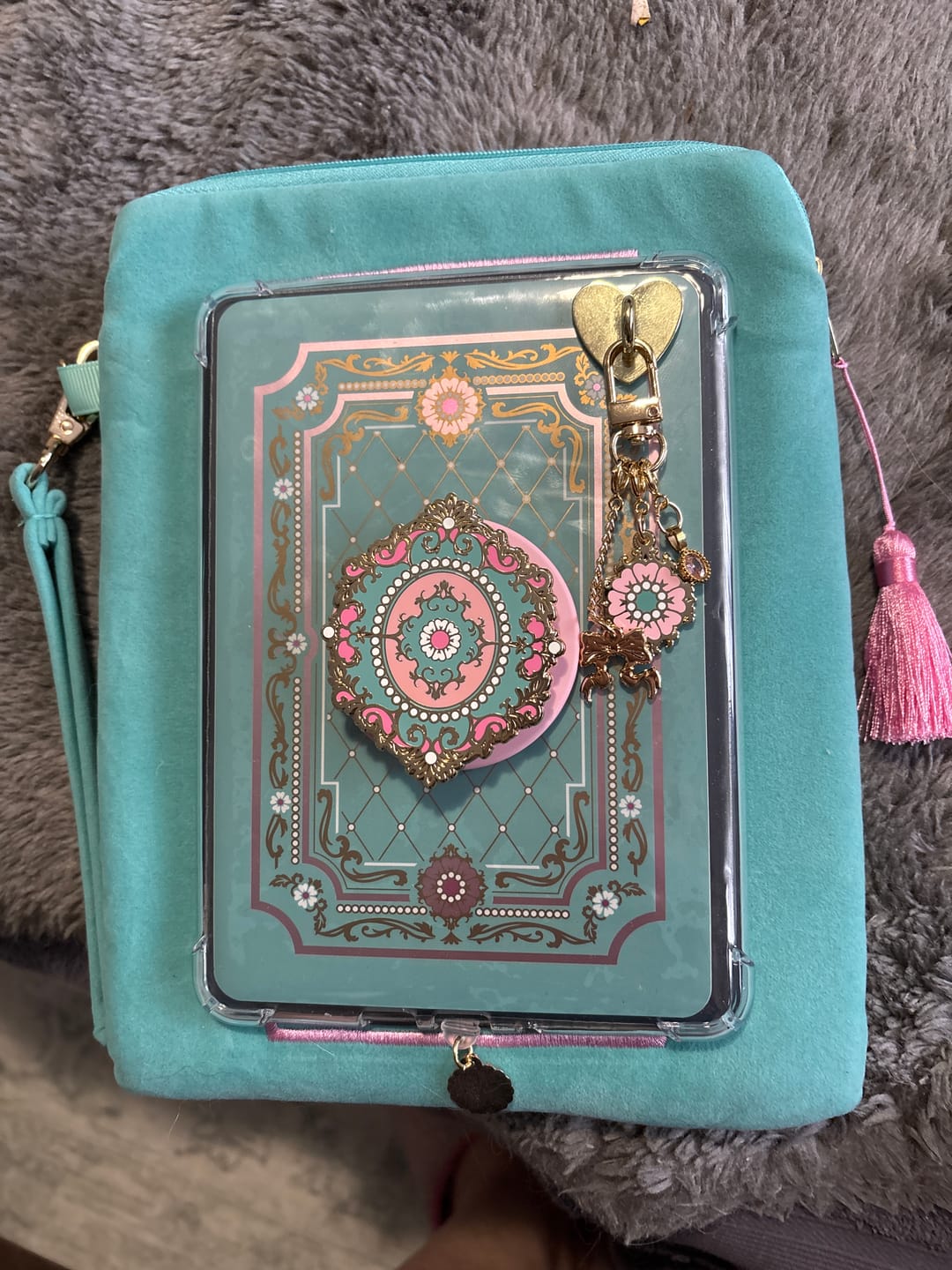 Customer photo review of Antoinette eReader Sticker Insert
