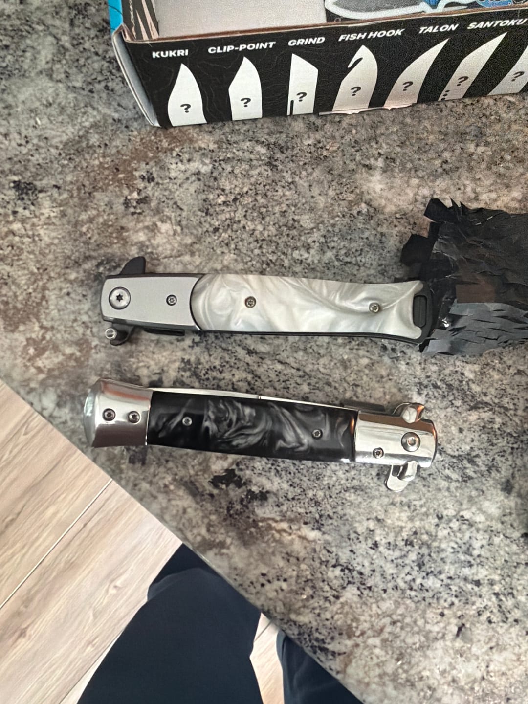 Customer photo review of MYSTERY KNIVES BOX™