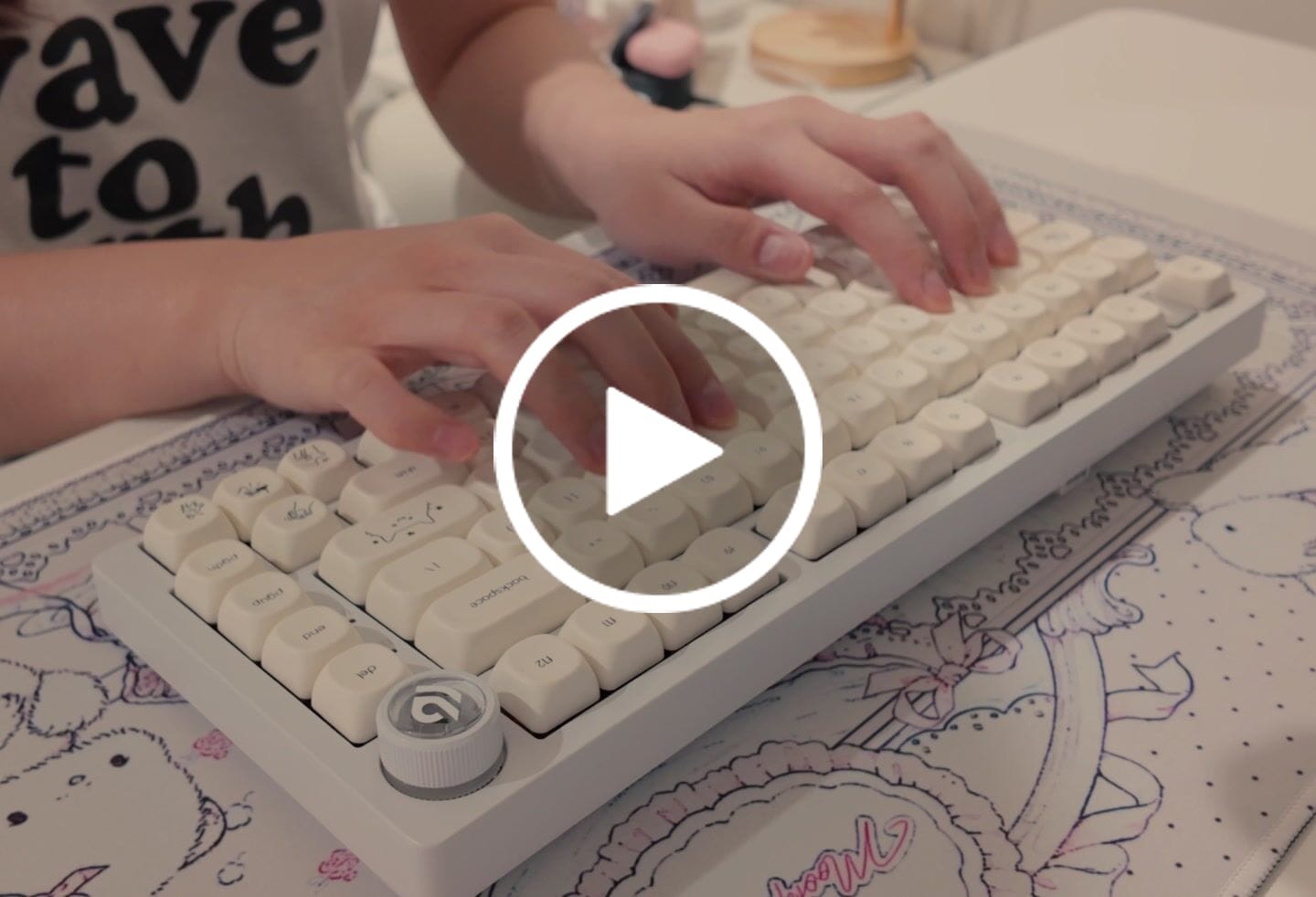 Customer video review of KEYGEEK Y2 LINEAR SWITCH FACTORY LUBED (10PCS)