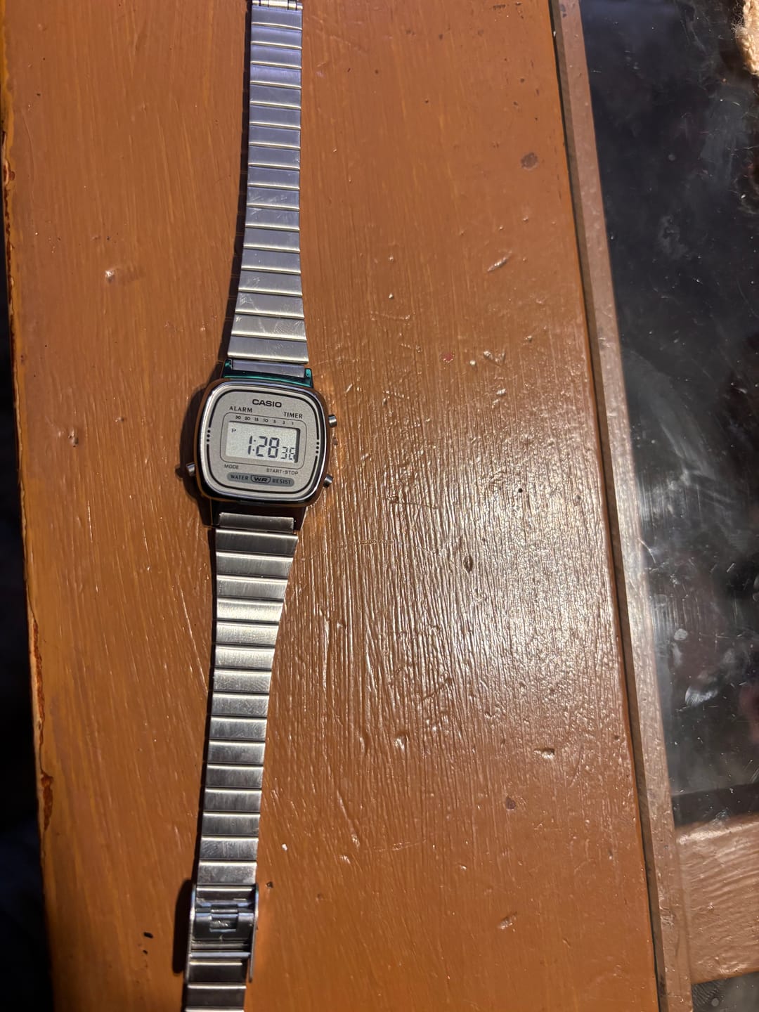 Customer photo review of Reloj Casio Vintage LA670WA-7 Plateado