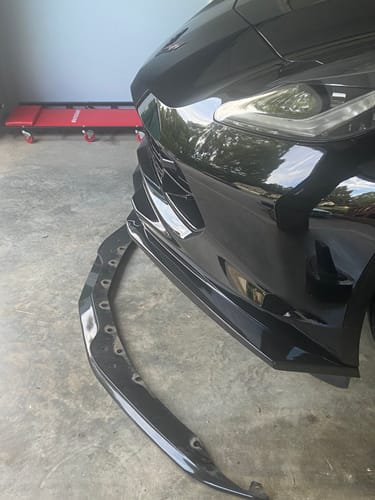 Customer photo review of Chevrolet Corvette C7 Stage 2 Central Front Splitter