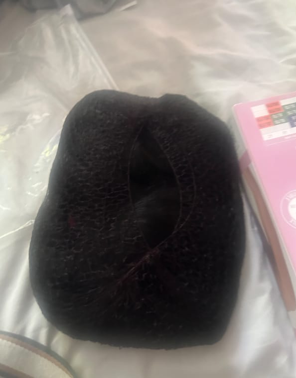 Customer photo review of Wavymy Pre-Styled Butterfly Cut Layer Yaki Straight Natural Wave Wig Beginner Friendly Wig Human Hair Wig 250% Density