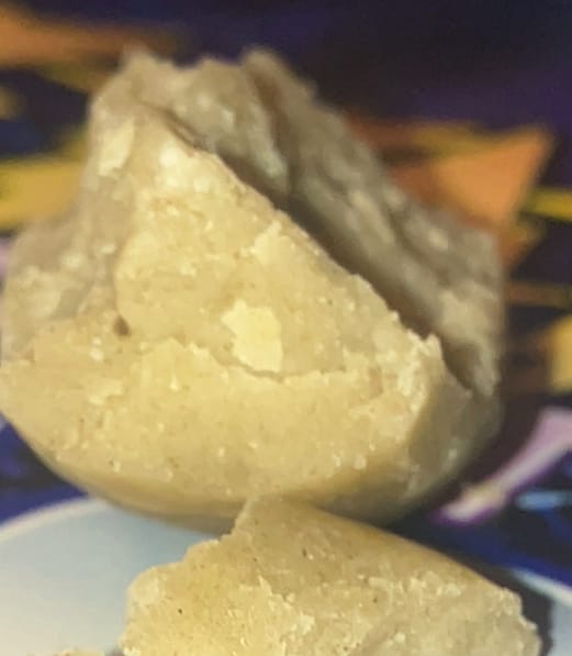 Customer photo review of Static Sift - THCa Hash Bar - 100g