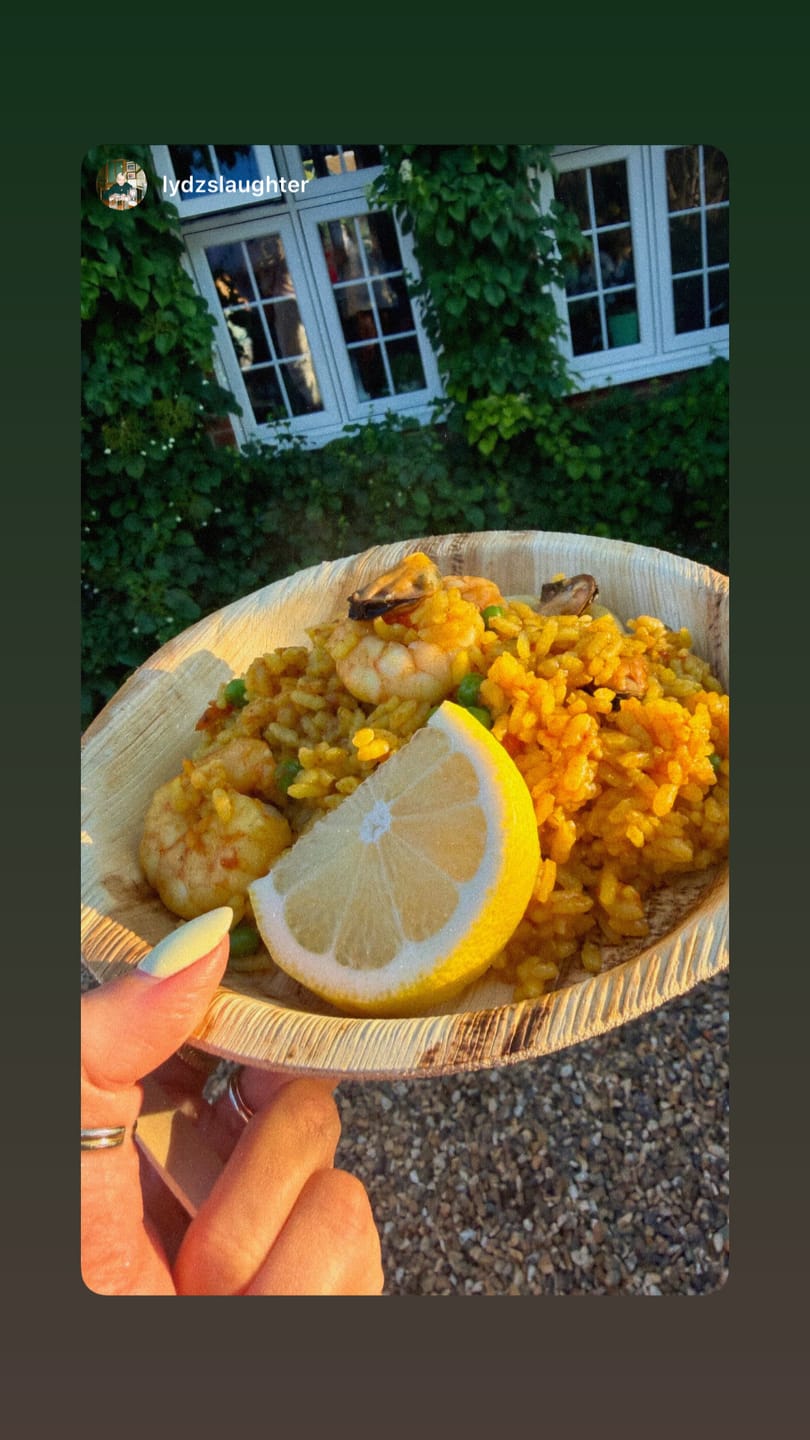 Customer photo review of 8" (20cm) Round Palm Leaf Disposable Plates