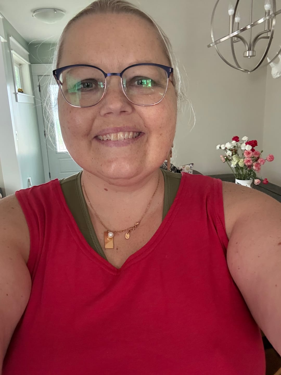 Customer photo review of *Pre-Sale* Flowy Tank