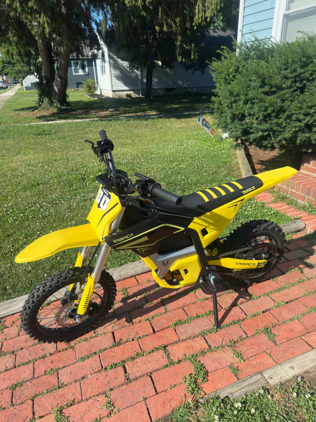 Customer photo review of Tasaca® T500 Electric Mini Dirt Bike For Teens & Adults