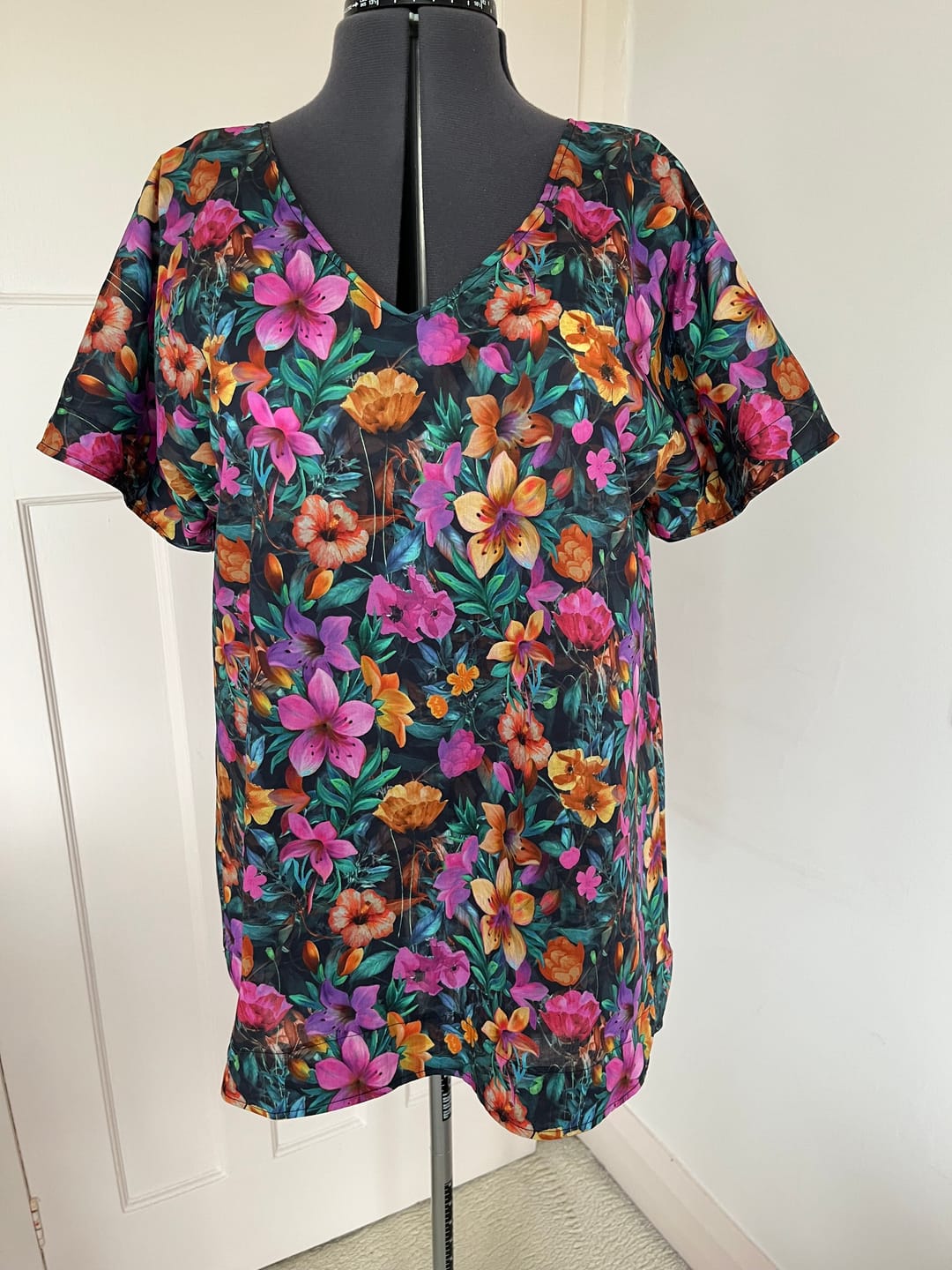 Customer photo review of Paradise Botanical Cotton Lawn Fabric