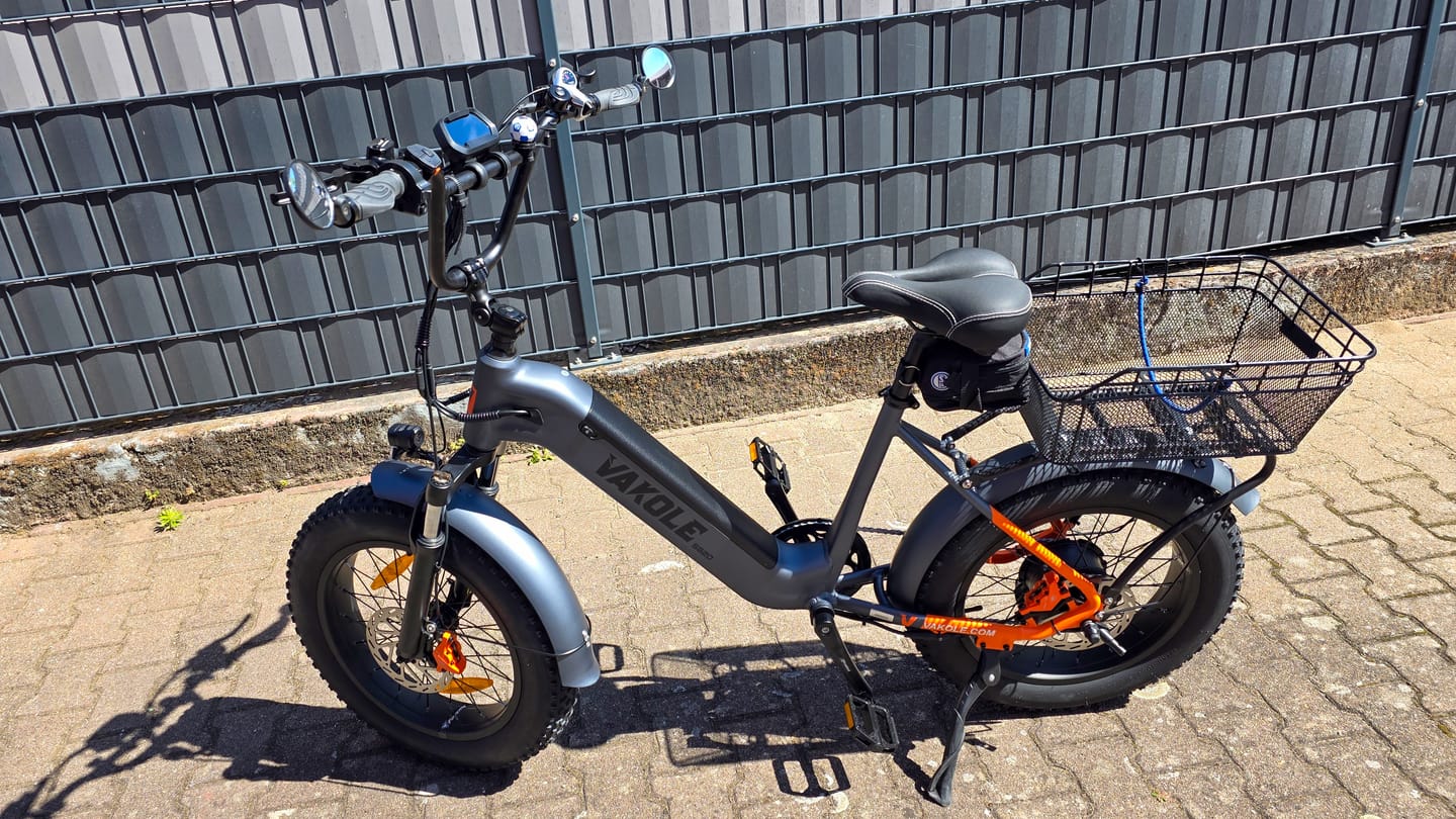 Customer photo review of Vakole SG20 250W 20" Electric Fat Bike 691Wh Utlity E-bike 48V 14.4Ah Battery