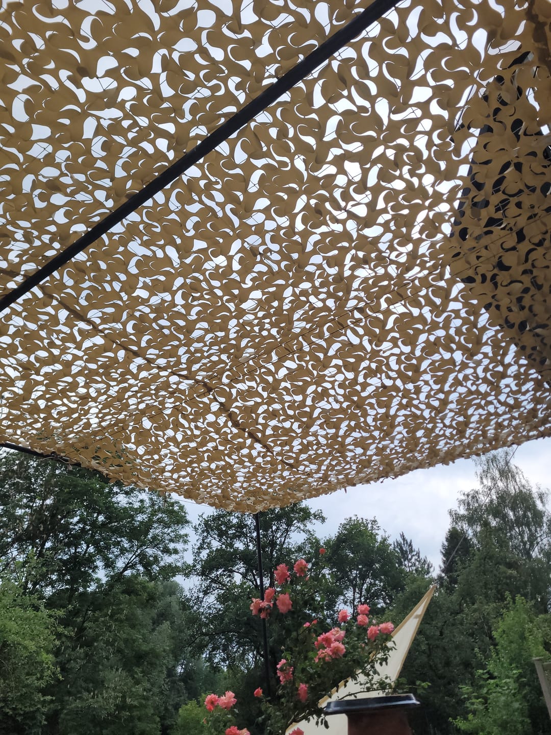 Customer photo review of Tarnnetz Beige