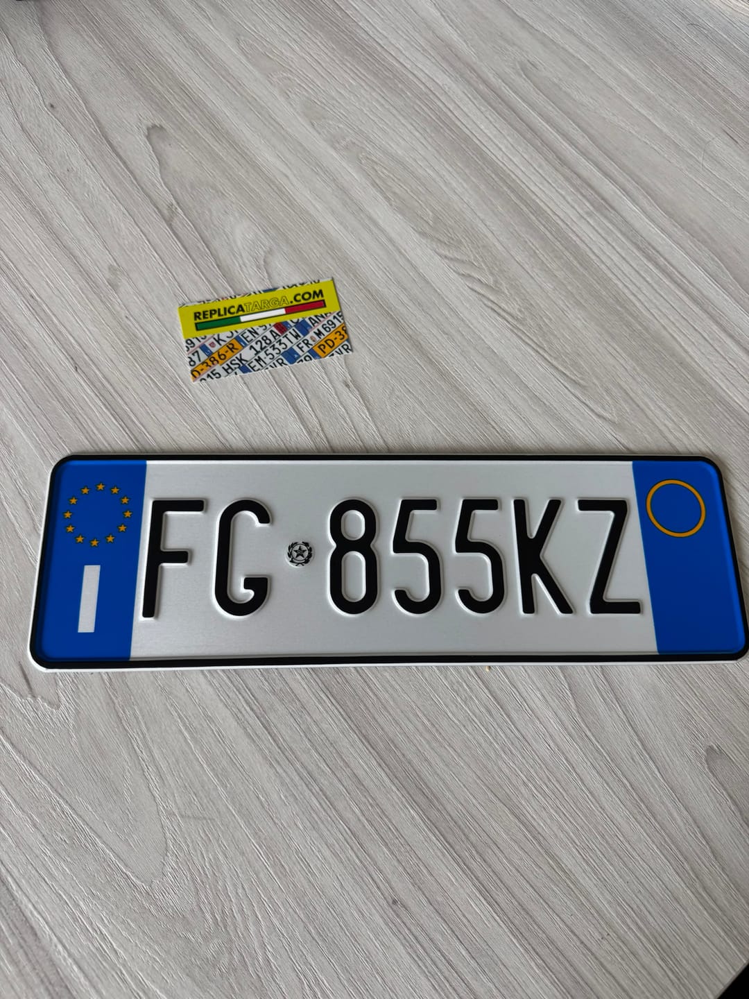 Customer photo review of Targa Italiana Anteriore – Replica in Alluminio Personalizzata in Rilievo