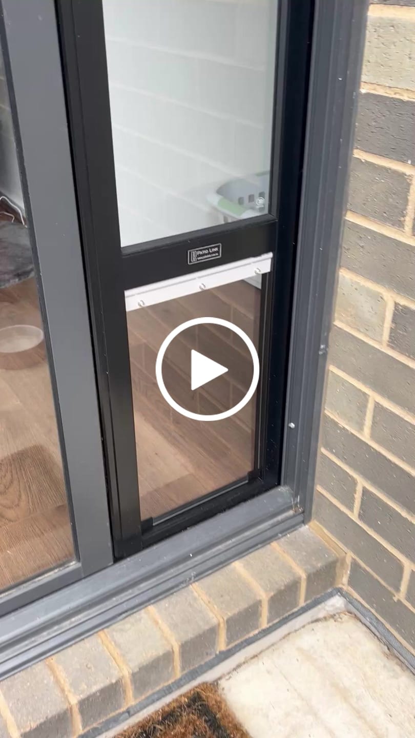 Customer video review of Pet Door Insert – Large