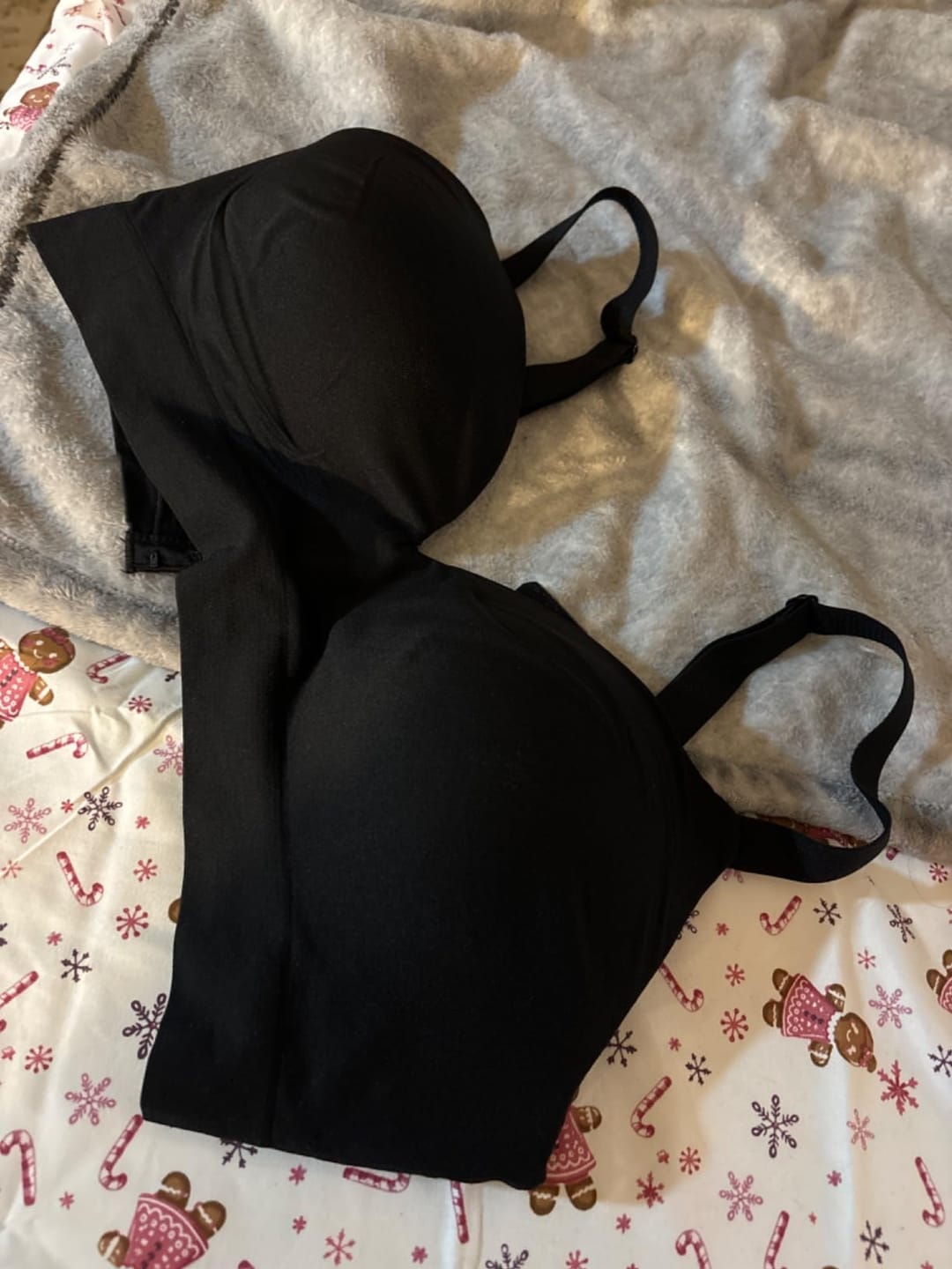 Customer photo review of ButterLift Wireless Support Bra