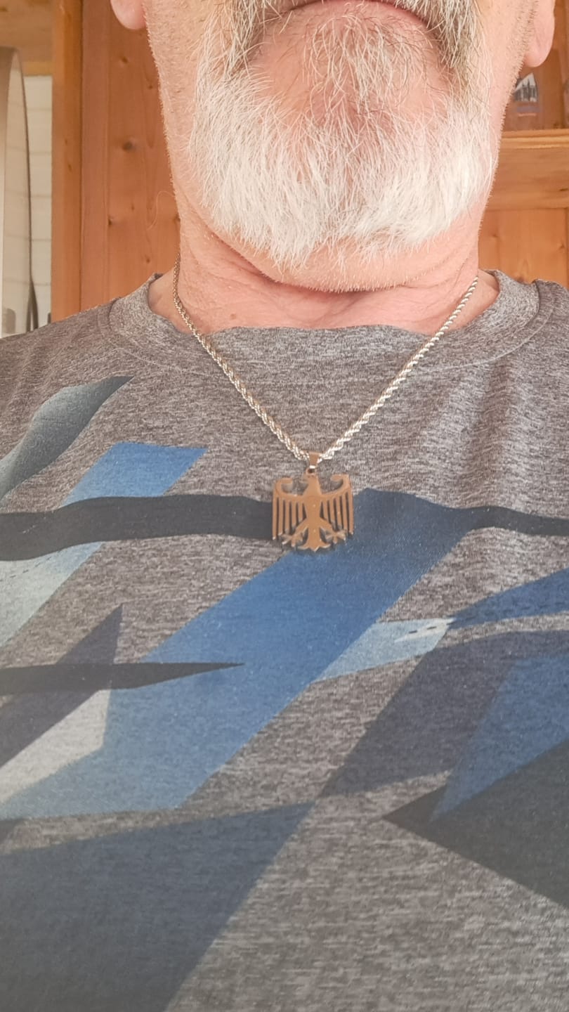 Customer photo review of Deutschland Adler Kette