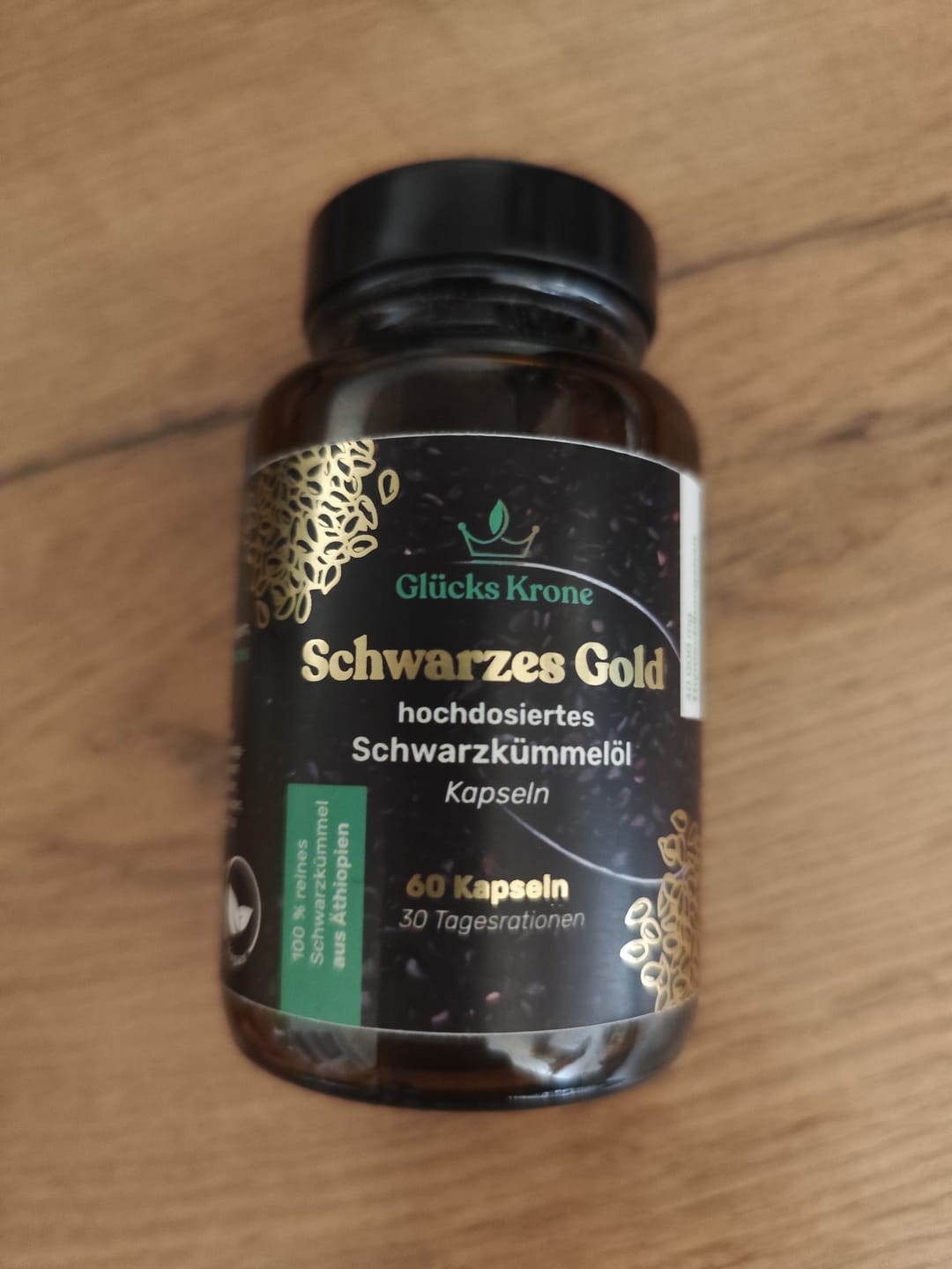 Customer photo review of Schwarzes Gold - Schwarzkümmelöl 40.000+ Thymochinongehalt - 60 Kapseln