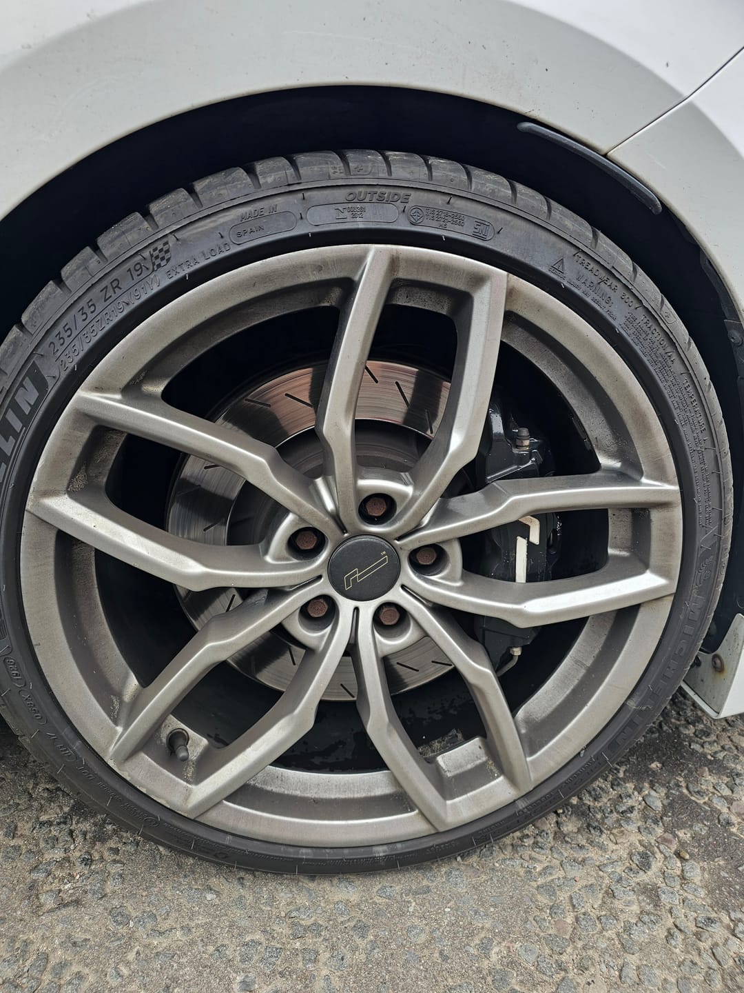 Customer photo review of Viper - Non-acidic Wheel Cleaner | 5 Litres