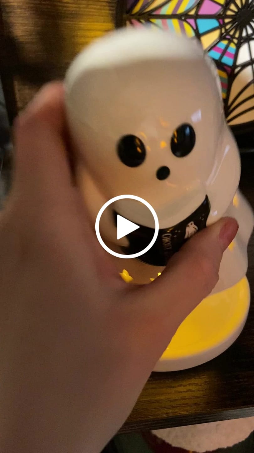 Customer video review of Geister Teelichthalter / Räucherkegel – Summerween Keramik Deko