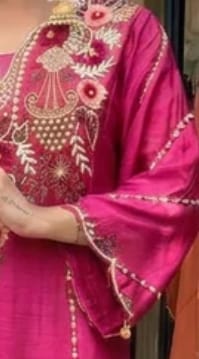 Customer photo review of Pink Chanderi Embroidered Kurti Set