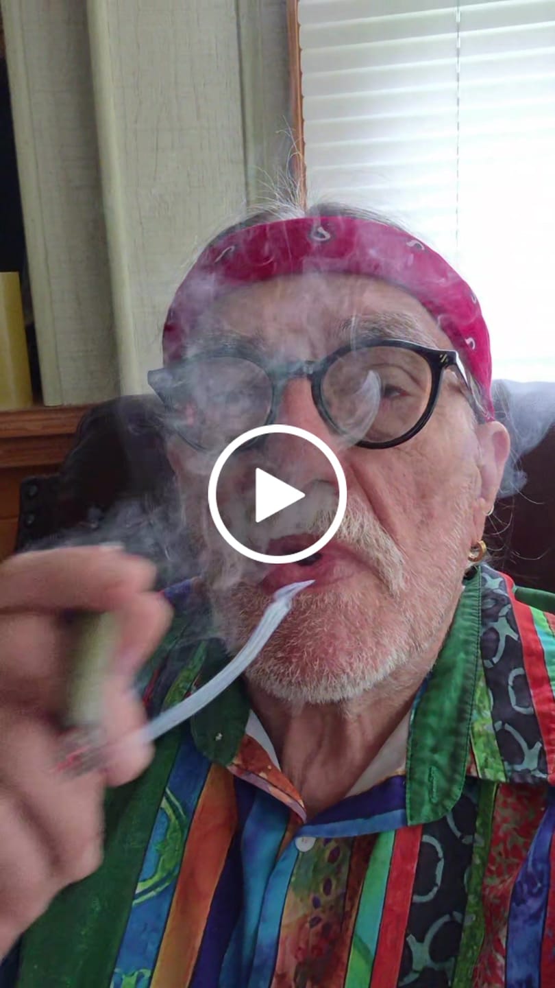 Customer video review of Static Sift - THCa Hash Bar - 100g
