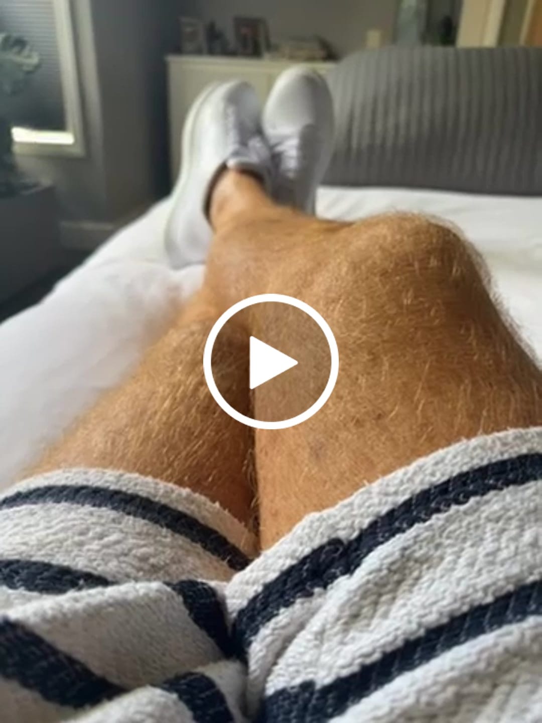 Customer video review of Men's Pluto Pure White