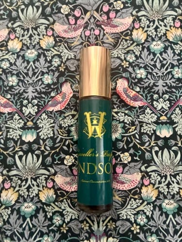 Customer photo review of Windsong