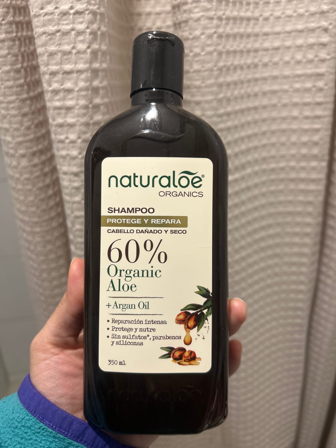 Customer photo review of Shampoo + Acondicionador + Máscara + Crema de Peinar Linea Protege & Repara