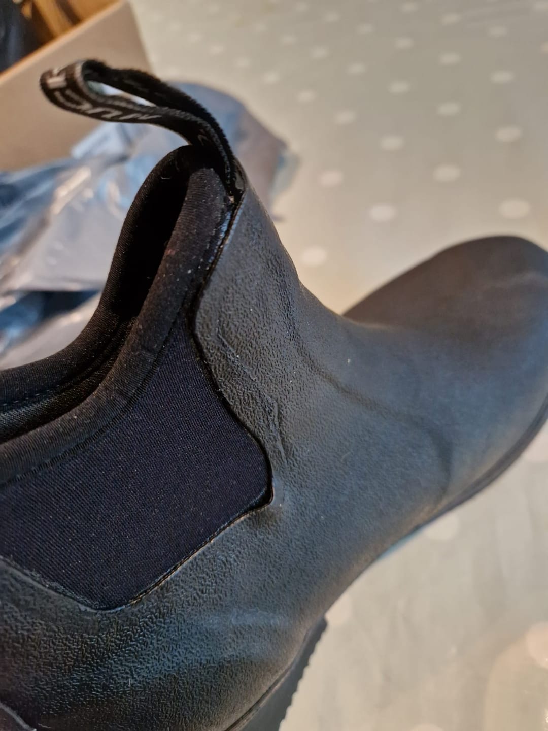 Customer photo review of Unisex Wear Ankle Boots