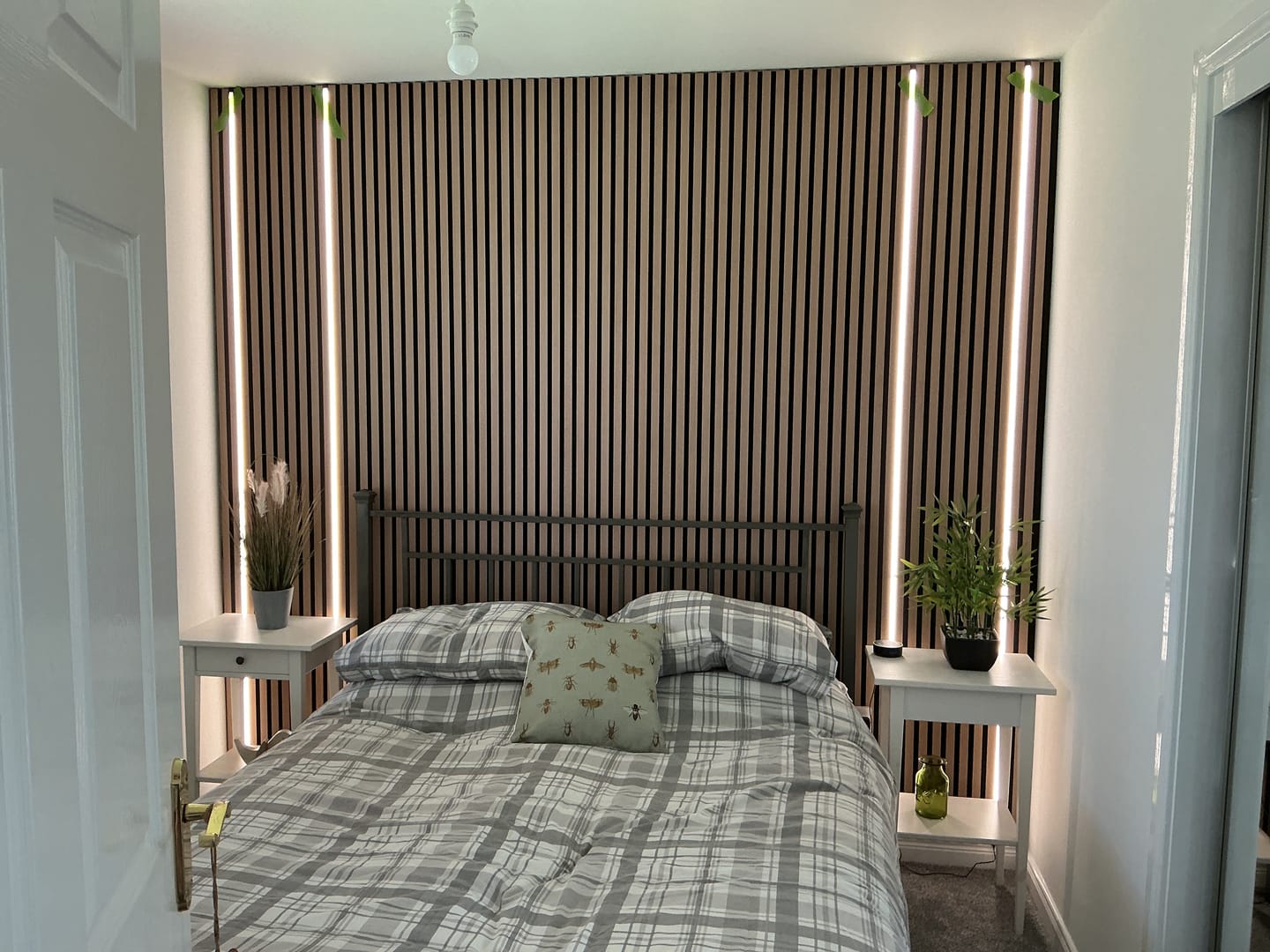 Customer photo review of Premium LED light kit 4 x 240cm LED Light Strips