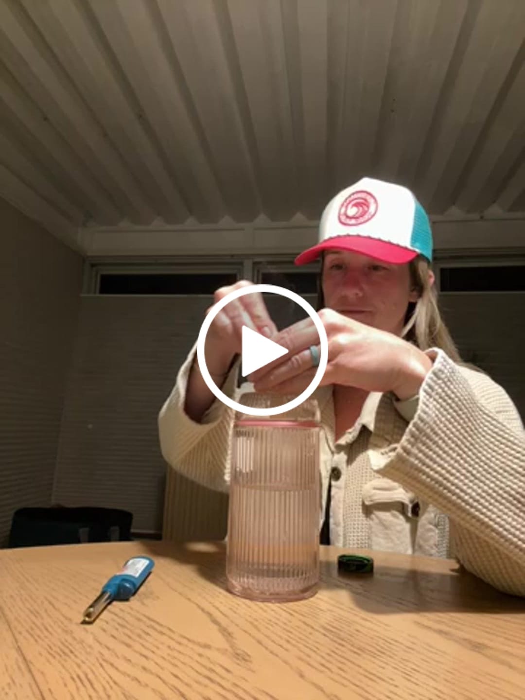 Customer video review of Deco Gravity Bong