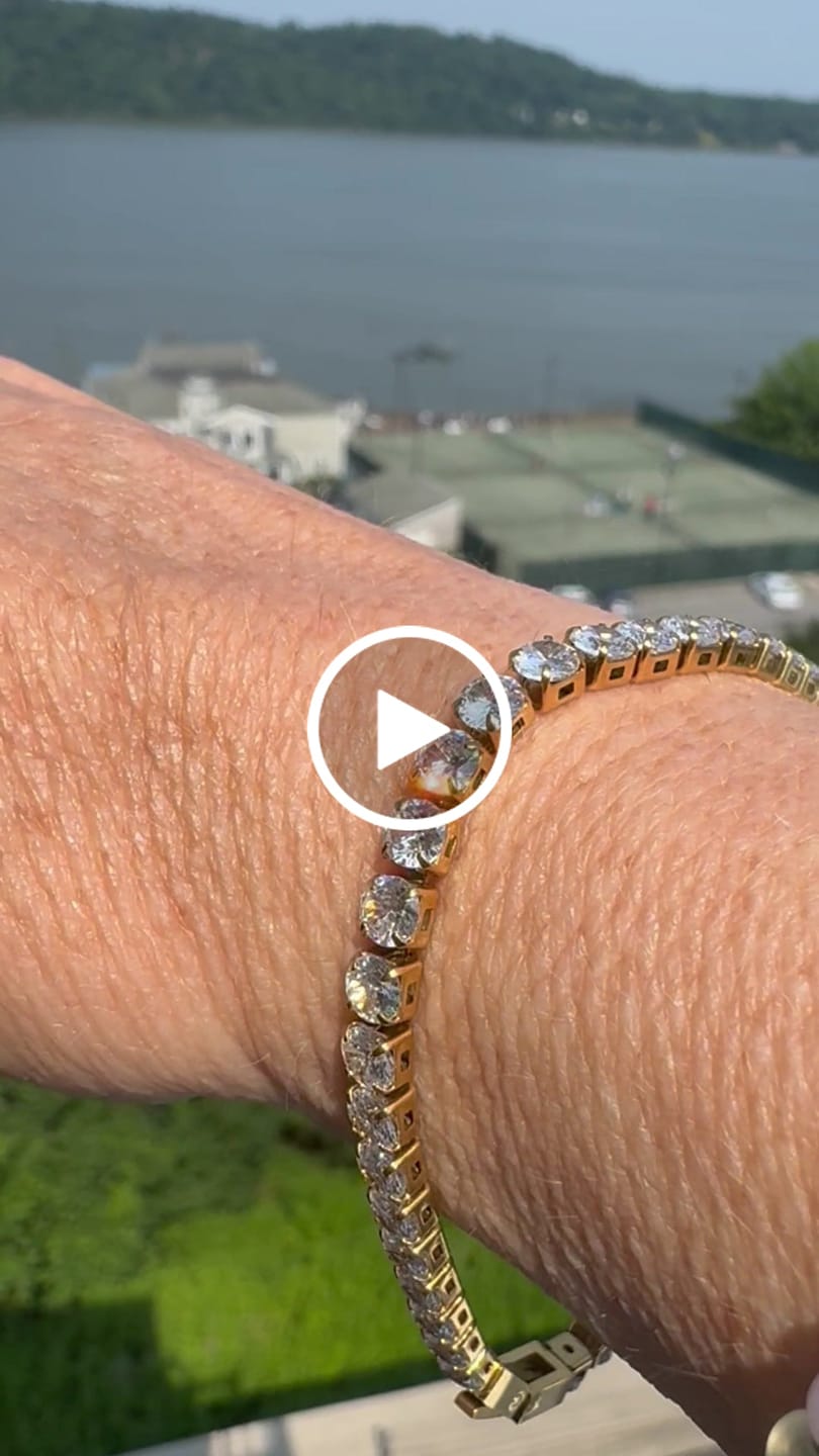 Customer video review of Martina® Classic Tennis Bracelet