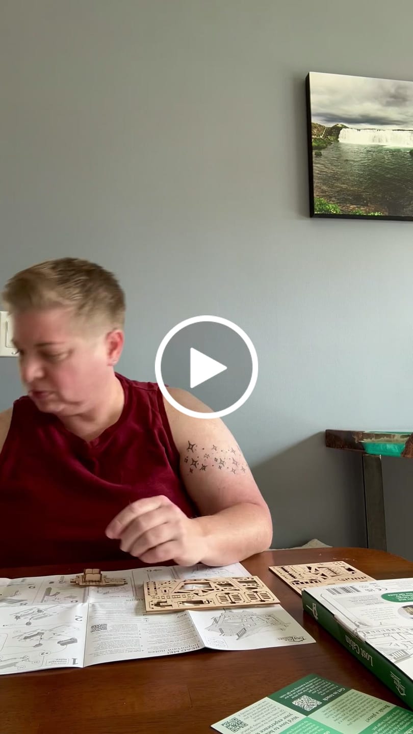 Customer video review of Lost Cabin