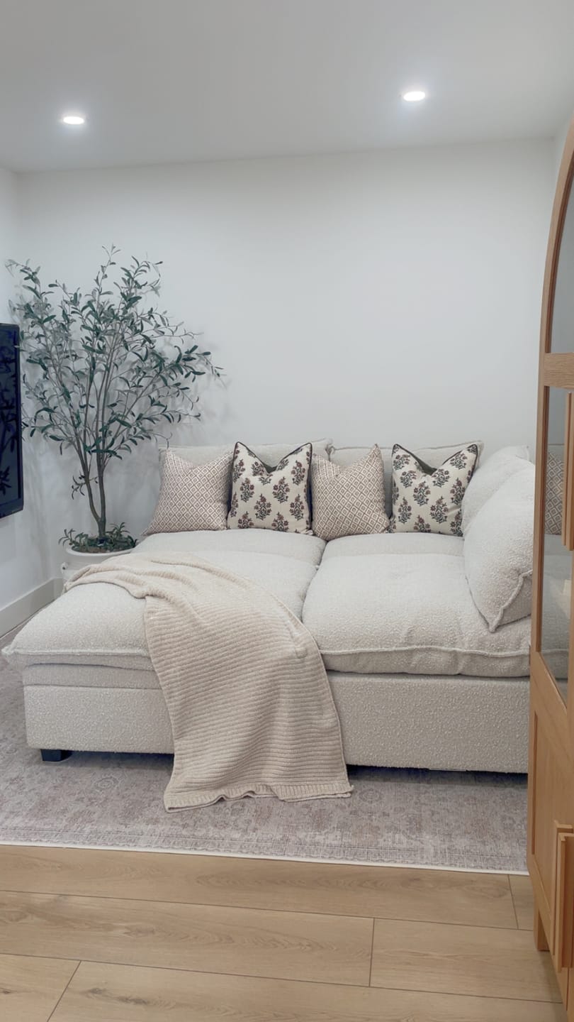 Customer photo review of Evie in Linen - 18" | 20" |  22" | 26"