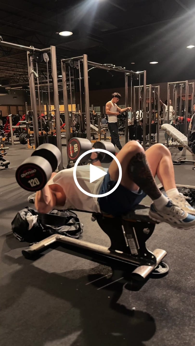 Customer video review of 1052 - Reflective Fitness Shorts
