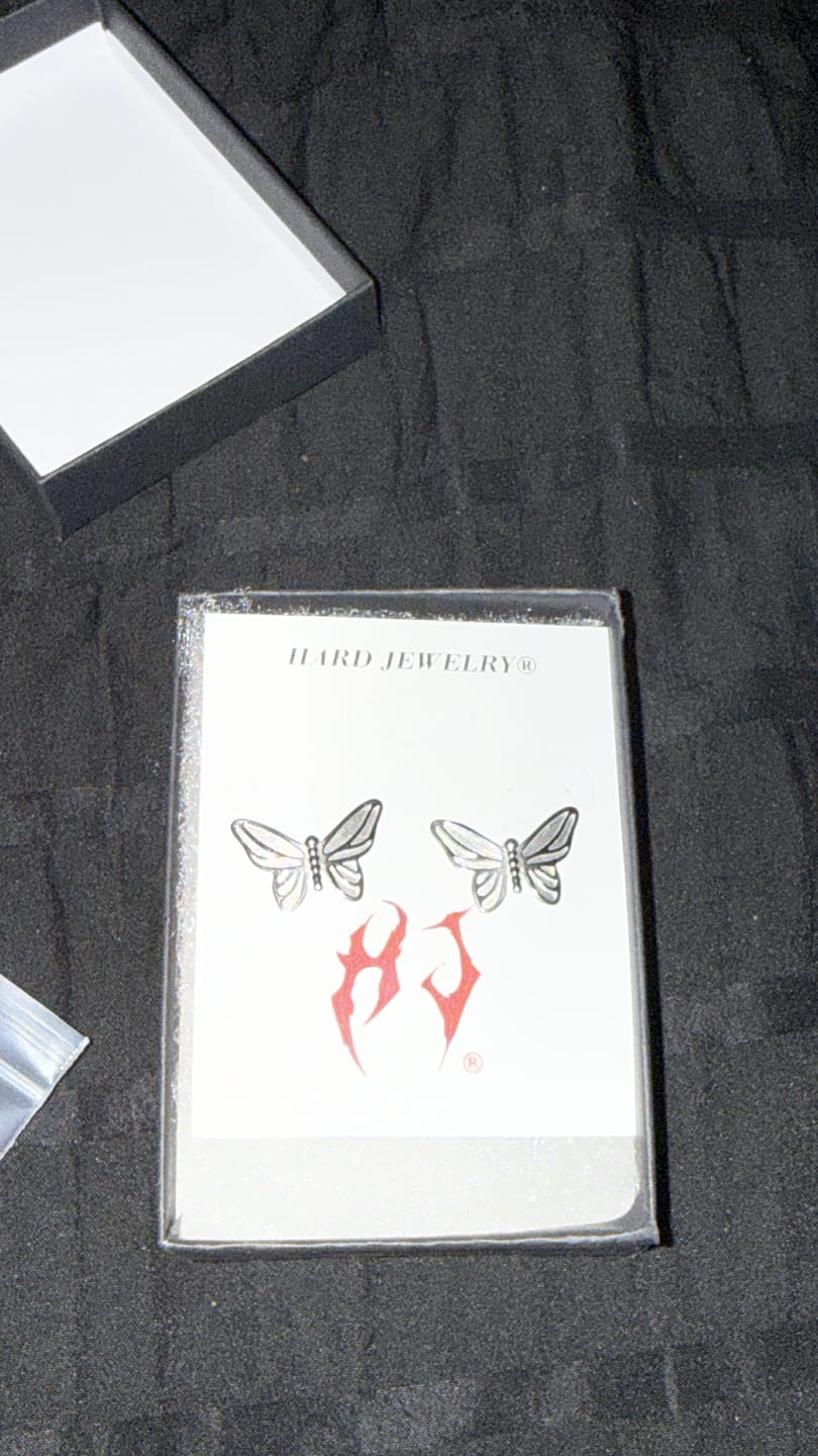 Customer photo review of BUTTERFLY EARRING (STUD)