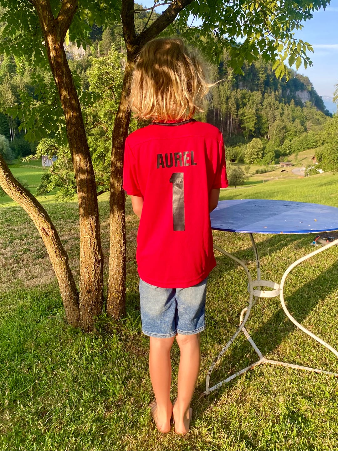 Customer photo review of Fußballfieber - Personalisiertes Kinder Trikot für Deutschland Fans zur WM 2026