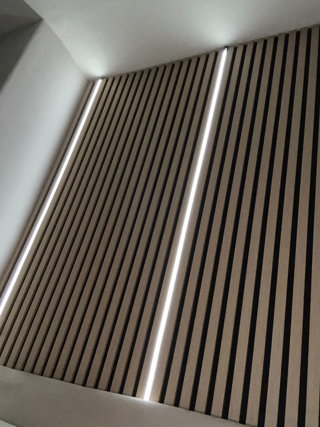 Customer photo review of Premium LED light kit 4 x 240cm LED Light Strips