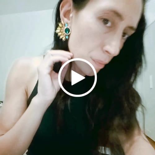 Customer video review of Orecchini a bottone Cimino