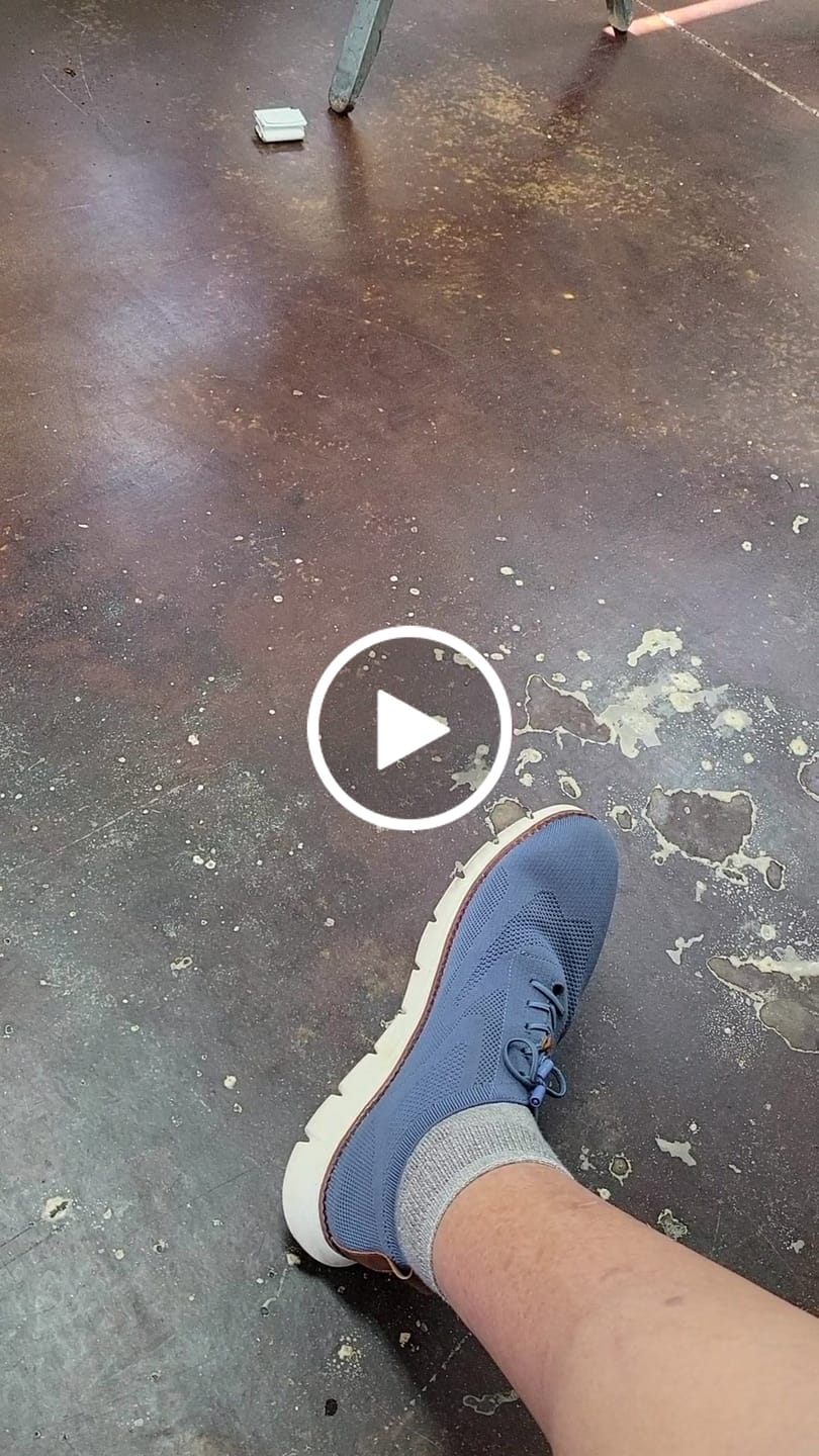 Customer video review of Comfy Stride  - Hands Free Slip In  & Extra Wide Toe Box