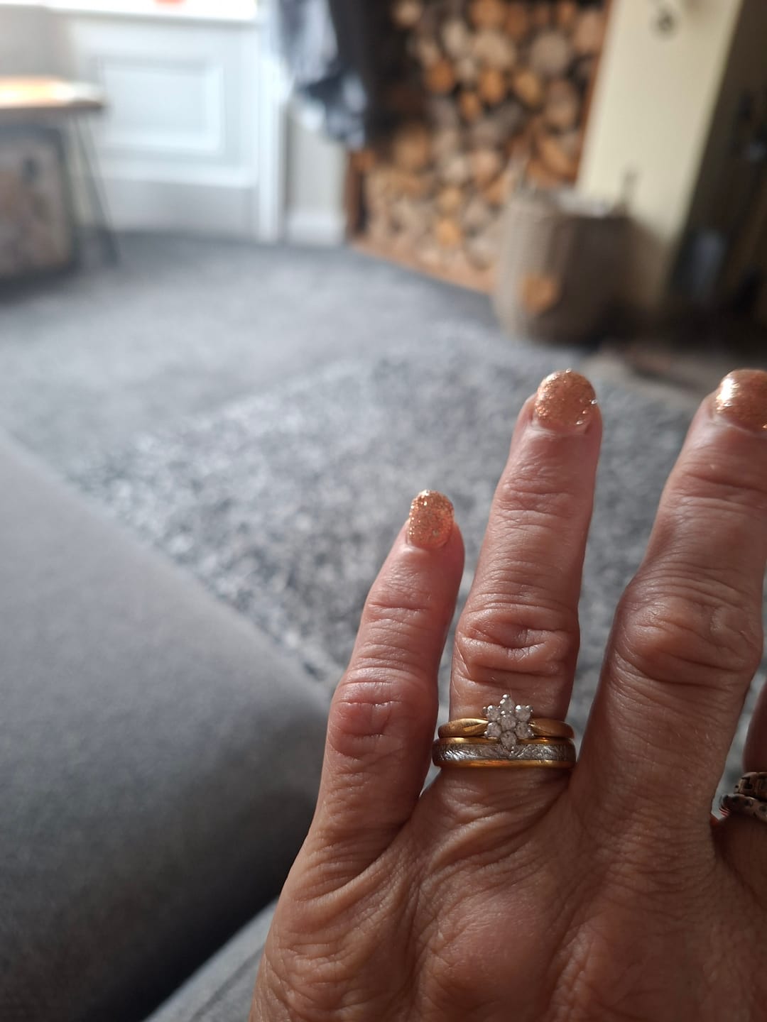 Customer photo review of The Golden Steel 4mm Wonder Ring