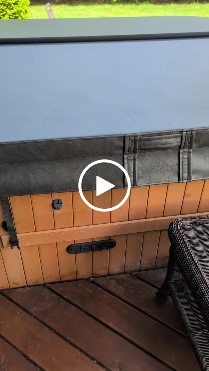 Customer video review of Skirt Length