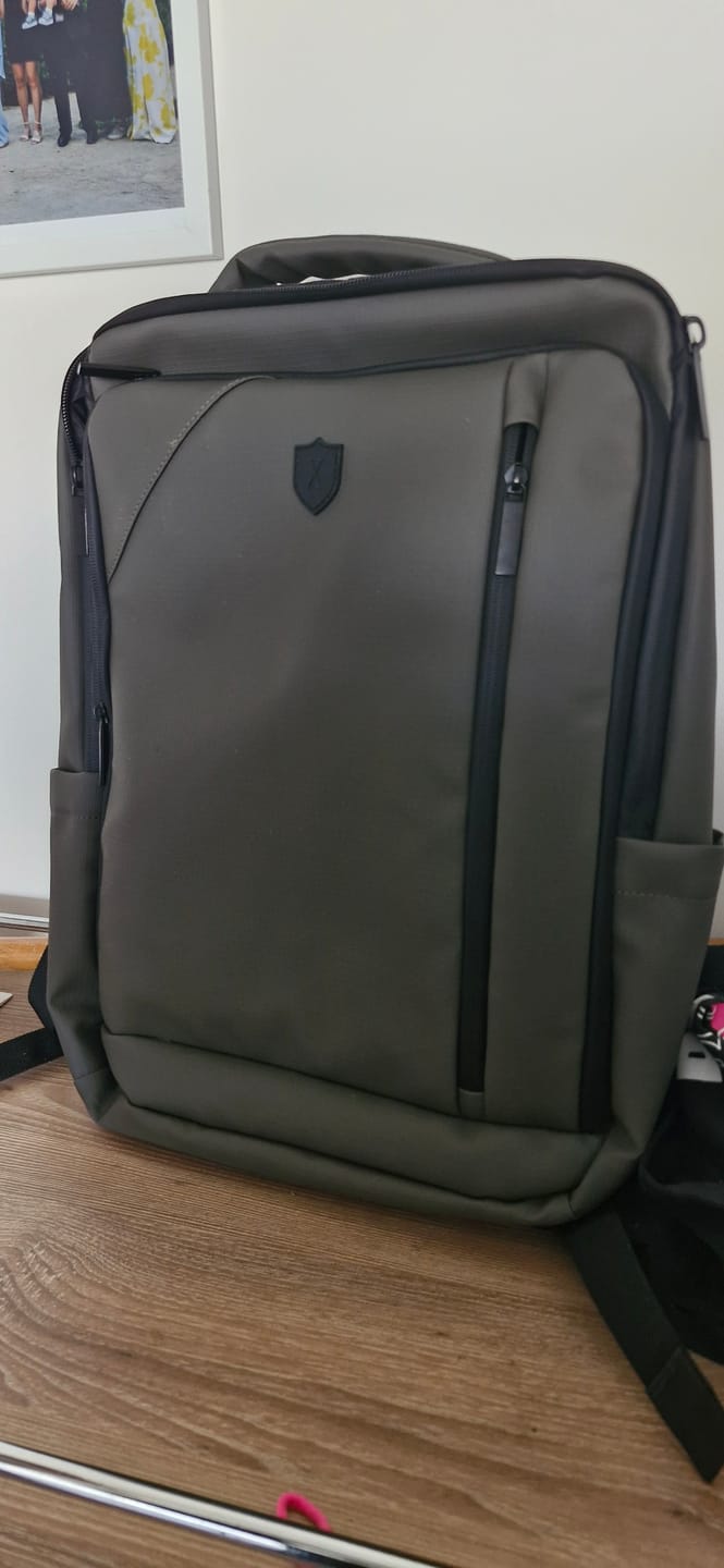 Customer photo review of Slim Backpack