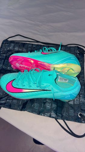 Avis photo d'un client sur Vapor 16 FG - Concept By You - Beige/Rose