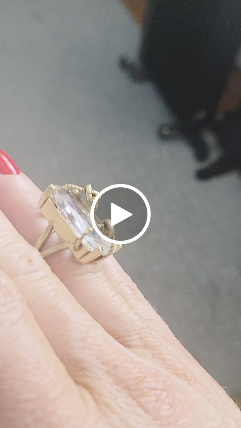 Customer video review of Crystal Vault Vintage Ring