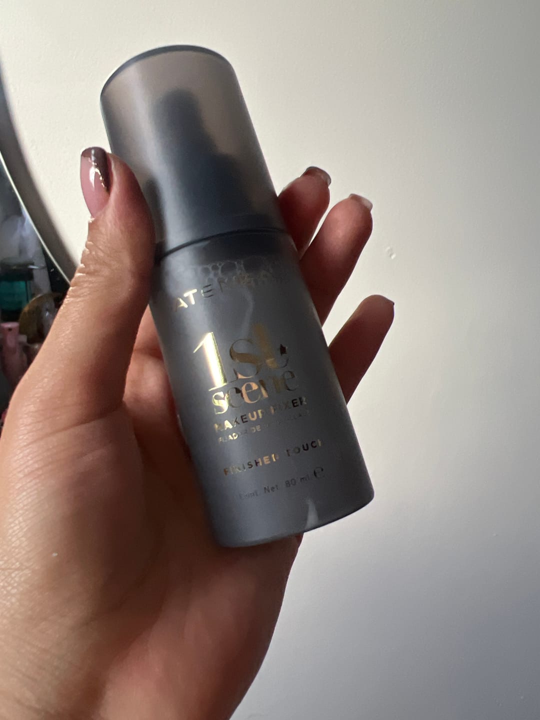 Customer photo review of FIJADOR DE MAQUILLAJE 1ST SCENE