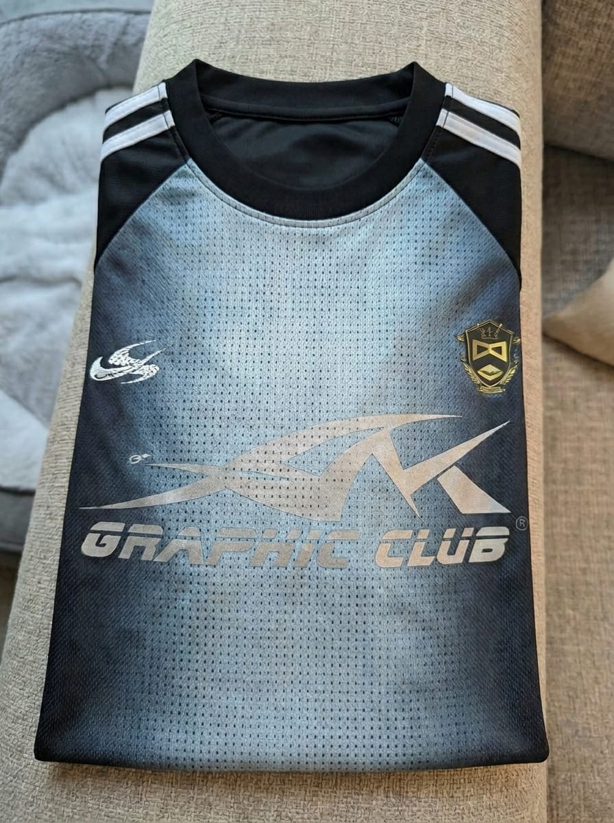 Customer photo review of TEE – GRAYSAT