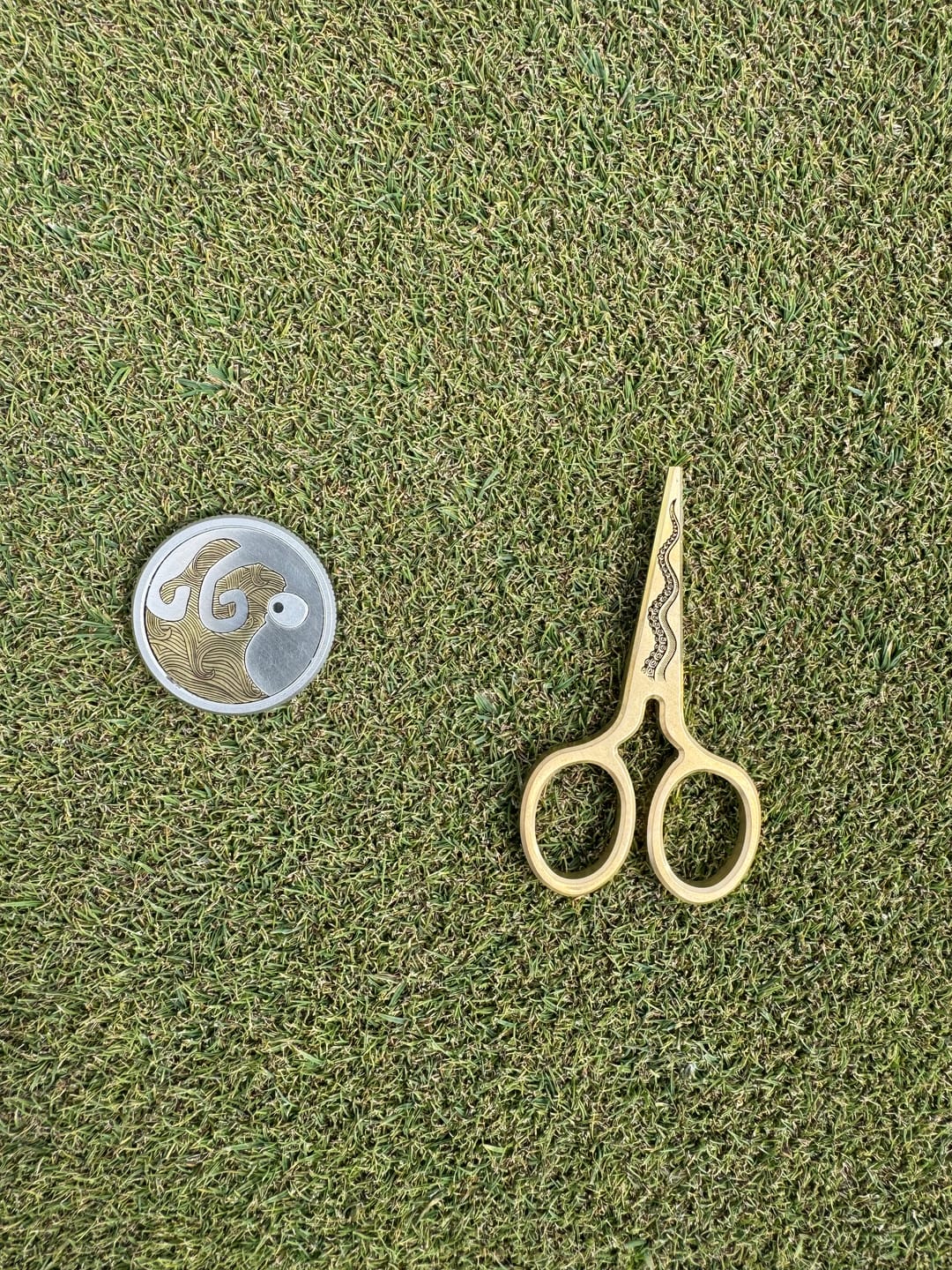 Customer photo review of THE SERPENT'S EDGE — LTD [50] · The Den