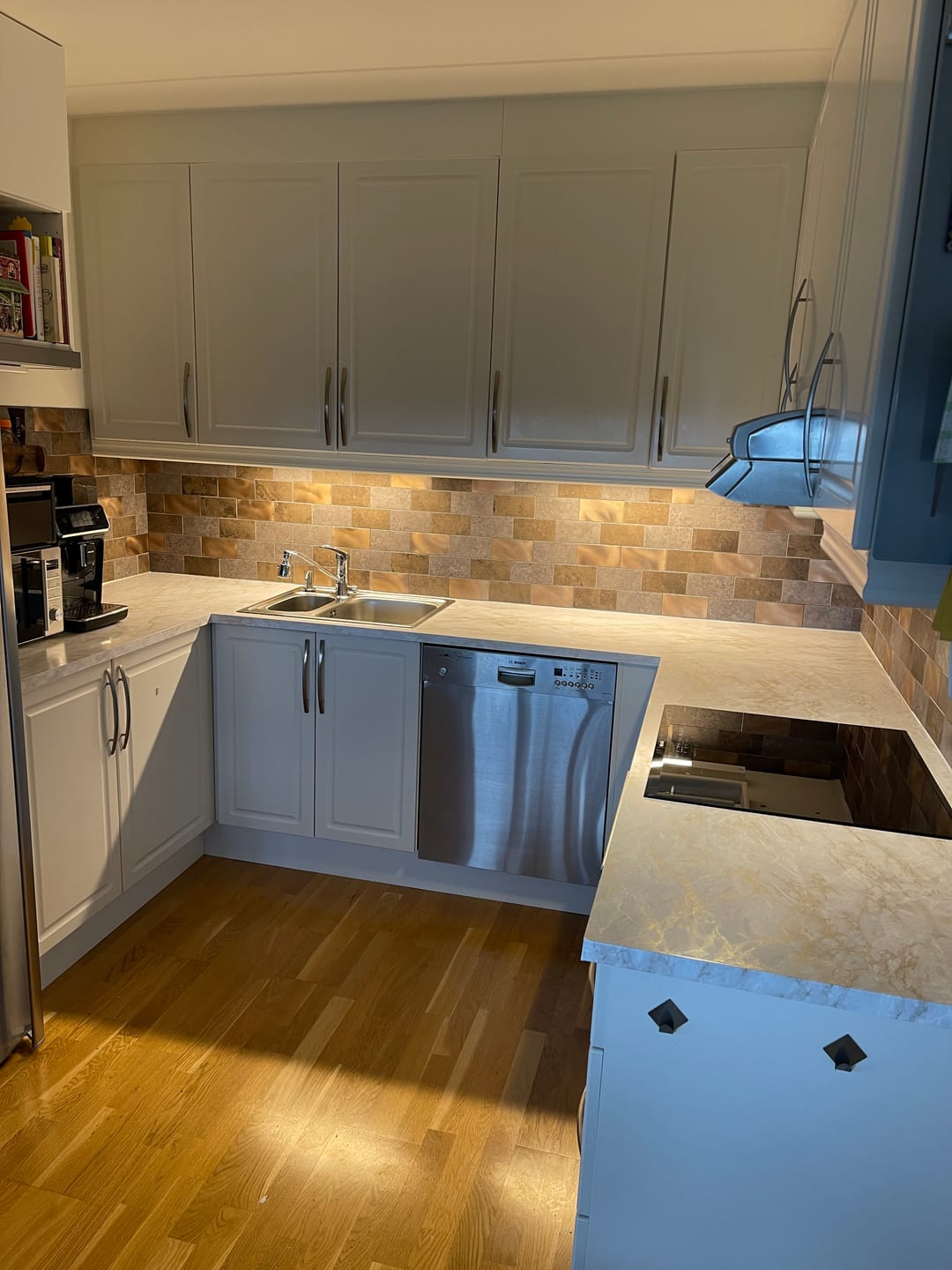 Customer photo review of Cortes marmor gold kontaktplast