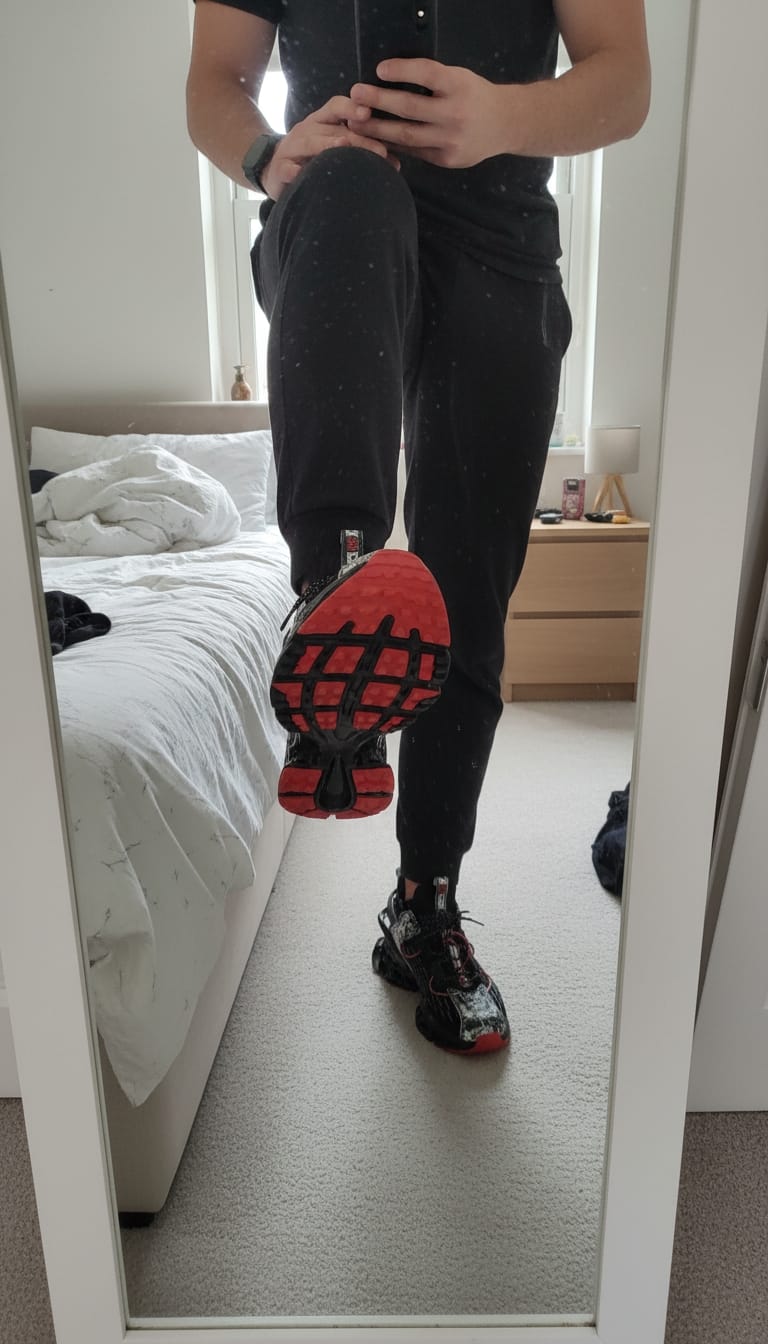 Customer photo review of StepVoid™ — RiftRunner Obsidian Red