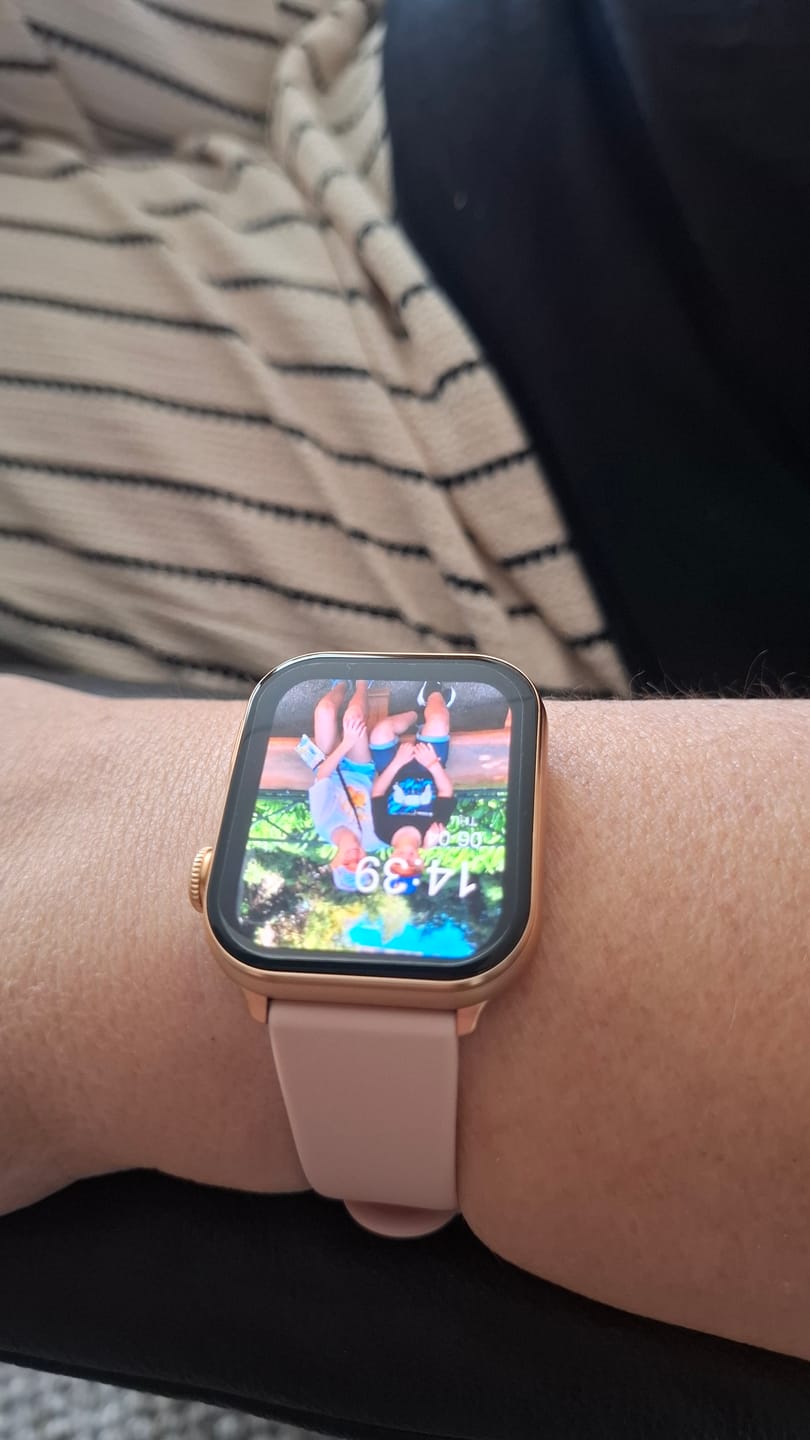 Customer photo review of HEALTH SMARTWATCH 3 Screenprotector