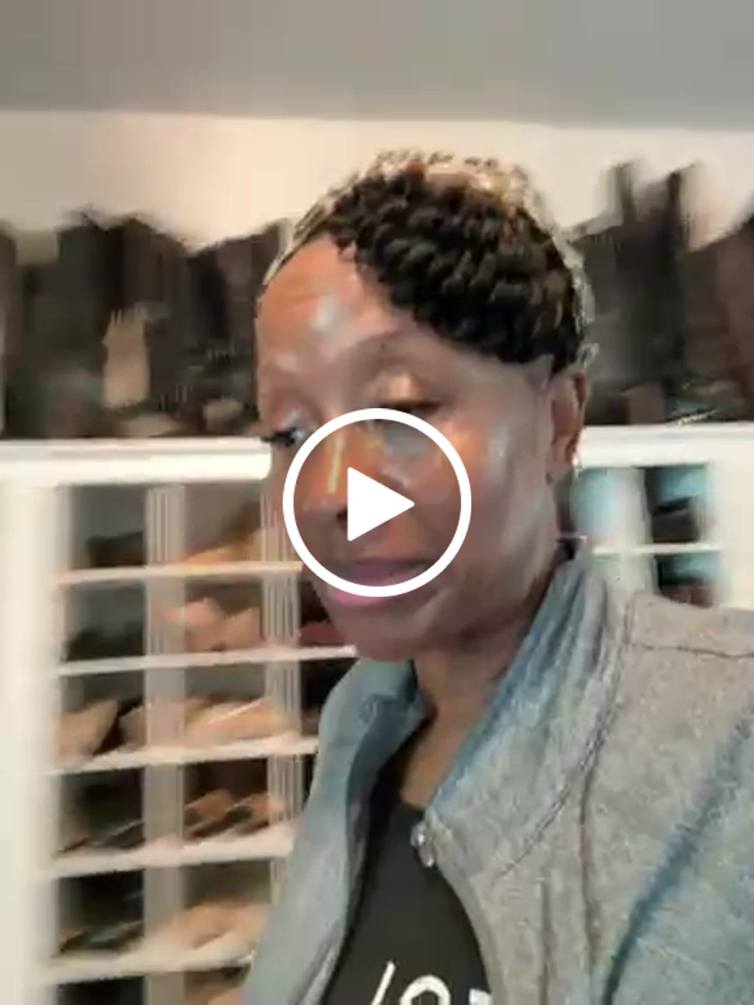 Customer video review of Tech Organizer
