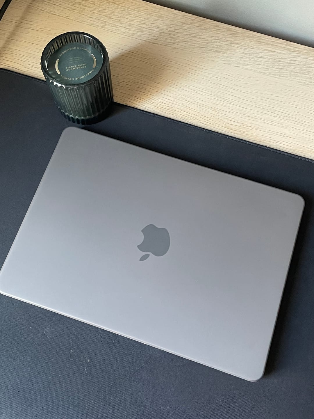 Customer photo review of Gray Protective Case for MacBook Air & Pro 11/13/14/15/16 inch